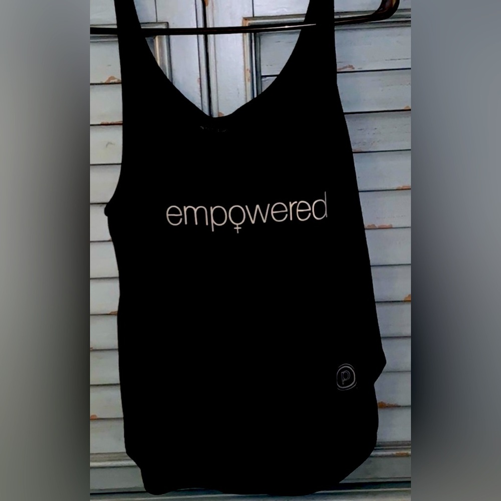 Empowered pure barre tank. Size x-small.